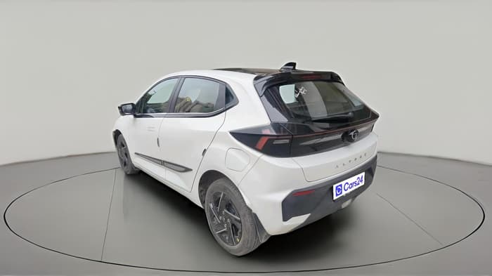 2025 Tata ALTROZ Accomplished S Petrol 5 MT, Petrol, Manual, 15,240 km, exterior