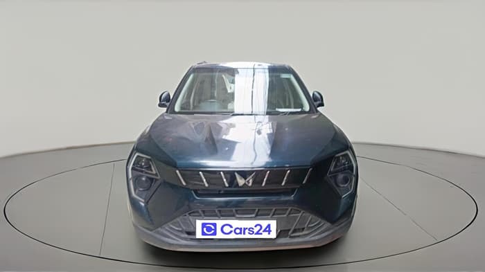 2024 Mahindra XUV 3XO AX5 1.5 Turbo Diesel Autoshift Plus, Diesel, Automatic, 74,895 km, exterior