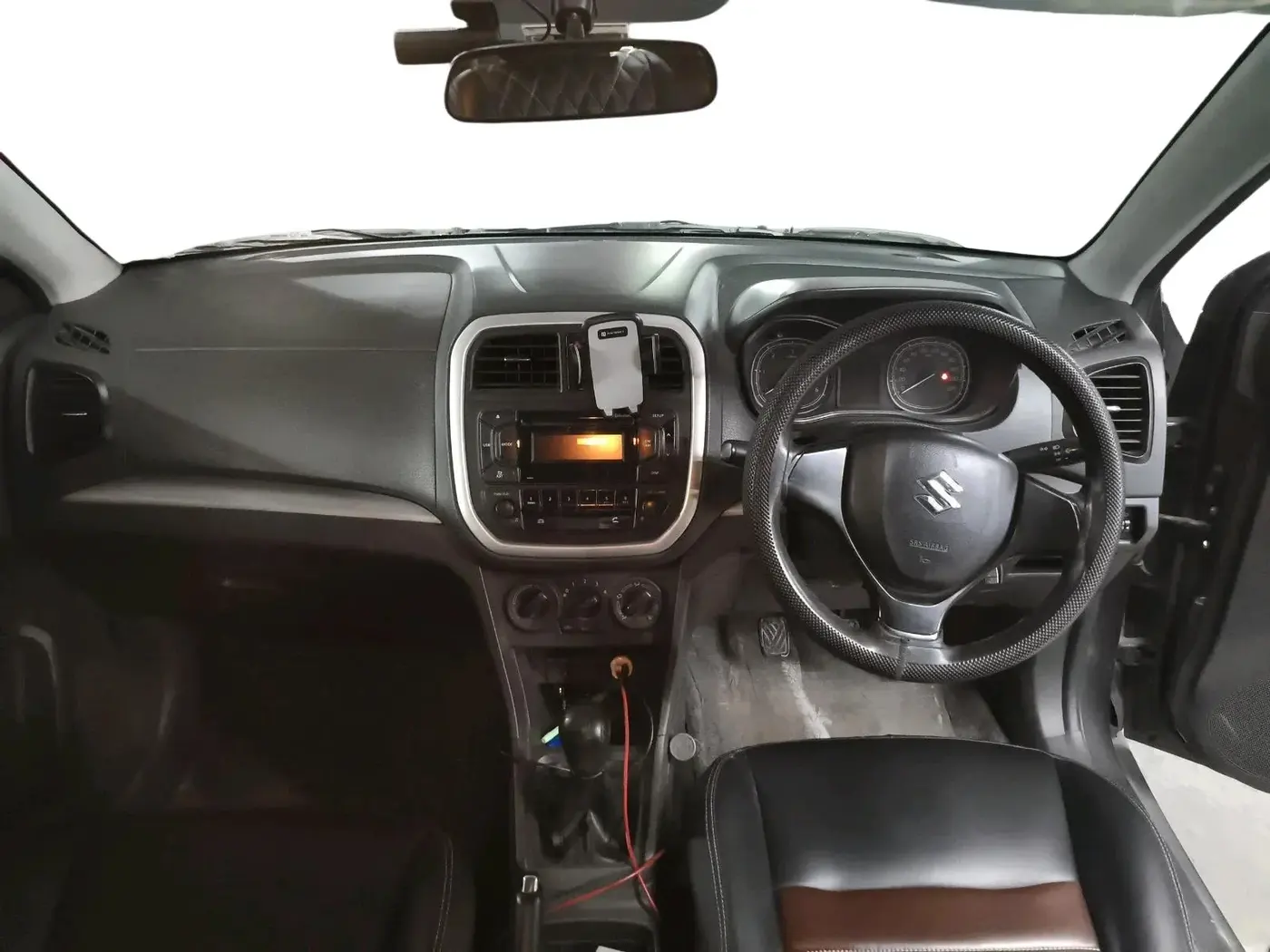 2017 Maruti Vitara Brezza LDI (O), Diesel, Manual, 1,17,021 km, interior