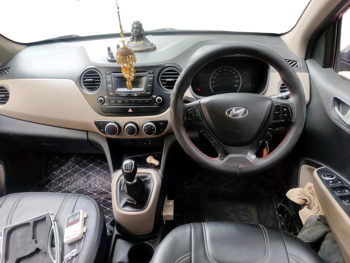 2016 Hyundai Grand i10 SPORTZ 1.2 KAPPA VTVT, Petrol, Manual, 51,335 km, interior