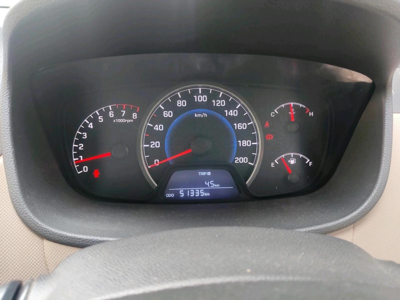 2016 Hyundai Grand i10 SPORTZ 1.2 KAPPA VTVT, Petrol, Manual, 51,335 km, interior