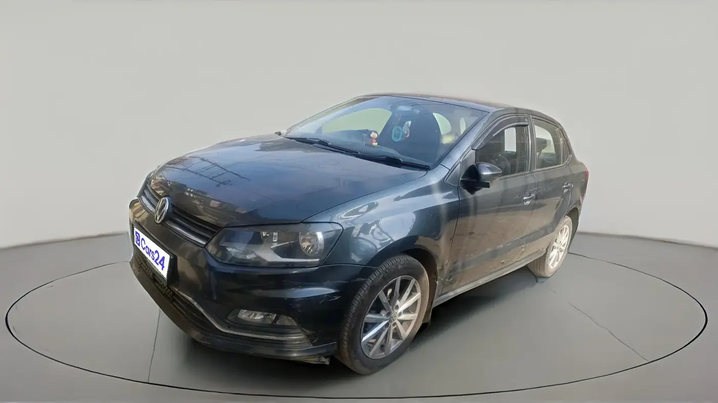 2018 Volkswagen Ameo HIGHLINE PLUS 1.5L AT 16 ALLOY, Diesel, Automatic, 1,74,864 km, exterior