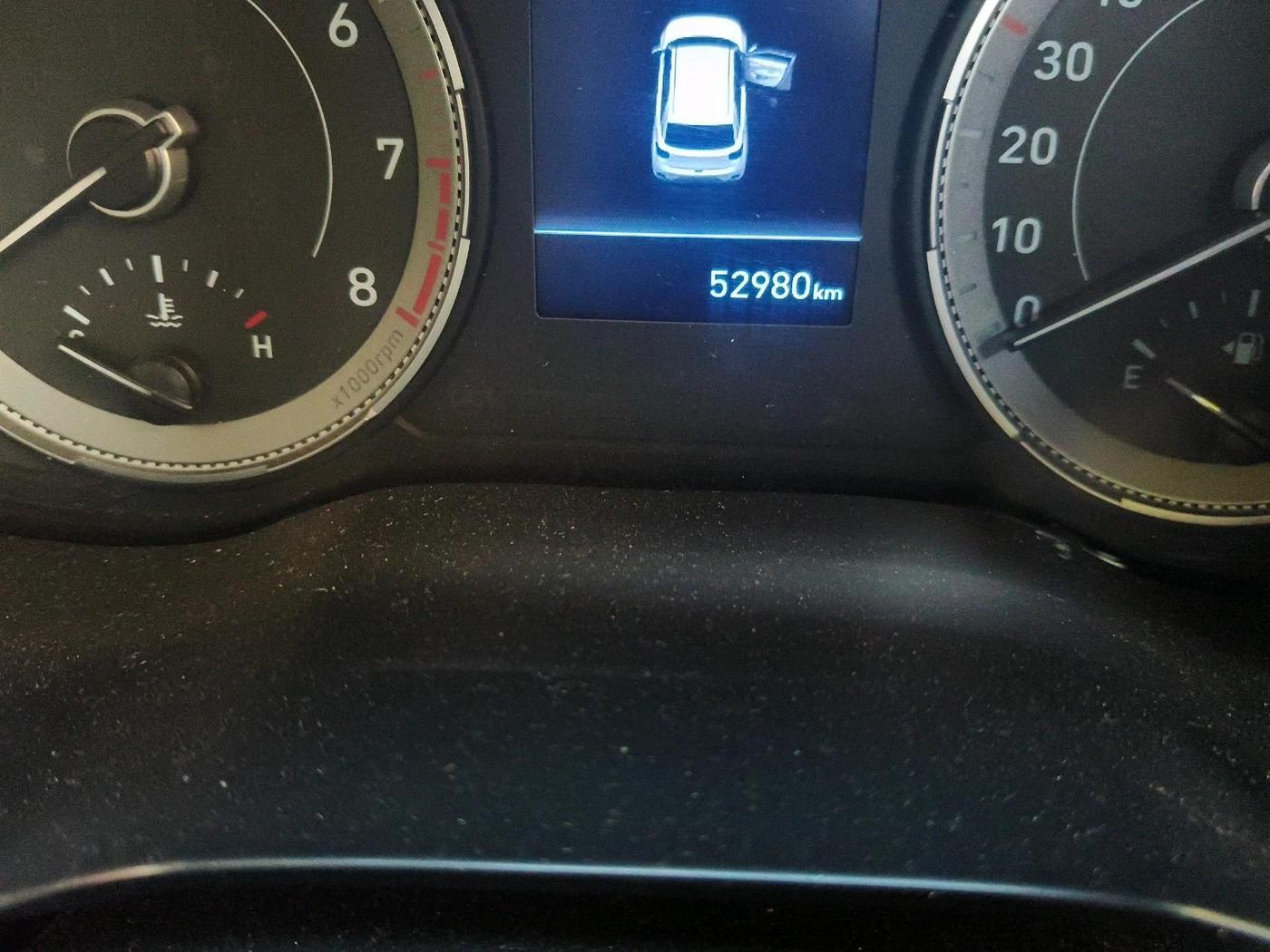2021 Hyundai VENUE SX PLUS 1.0 TURBO DCT, Petrol, Automatic, 52,980 km, interior