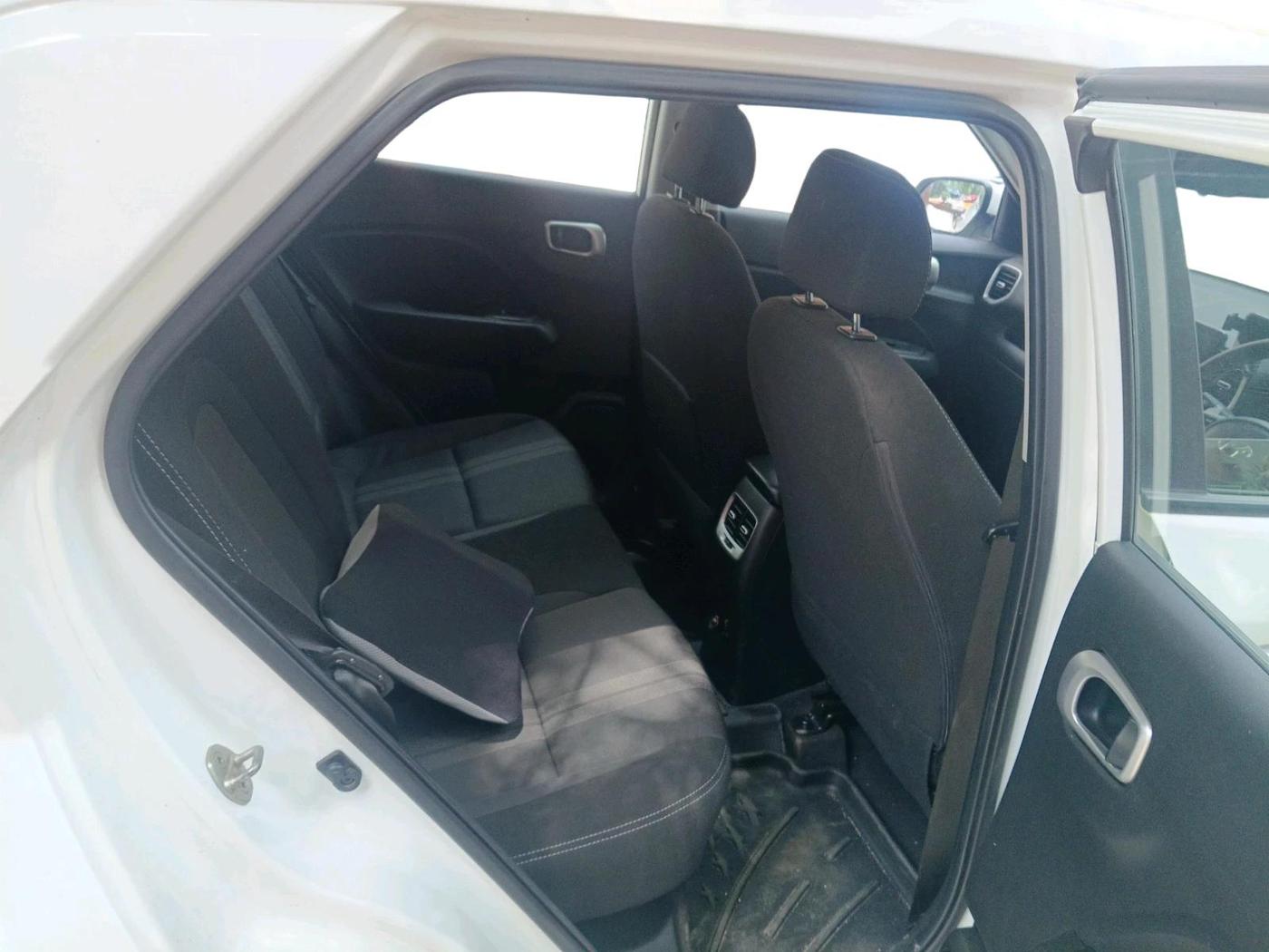 2021 Hyundai VENUE SX PLUS 1.0 TURBO DCT, Petrol, Automatic, 52,980 km, interior