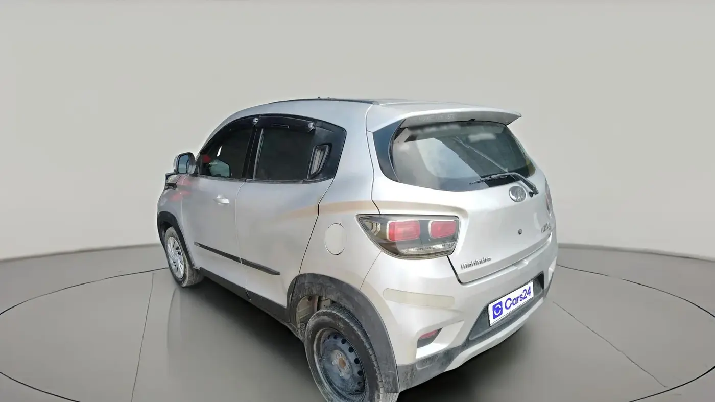 2017 Mahindra KUV 100 NXT K6+ D 6 STR, Diesel, Manual, 83,726 km, exterior