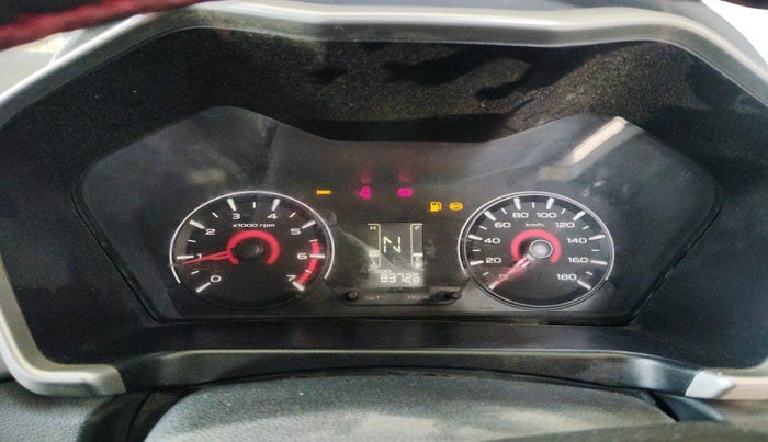 2017 Mahindra KUV 100 NXT K6+ D 6 STR, Diesel, Manual, 83,726 km, interior