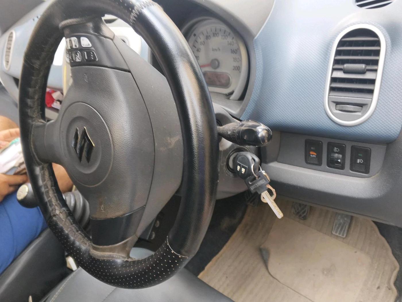 2012 Maruti Ritz ZXI, Petrol, Manual, 95,231 km, interior