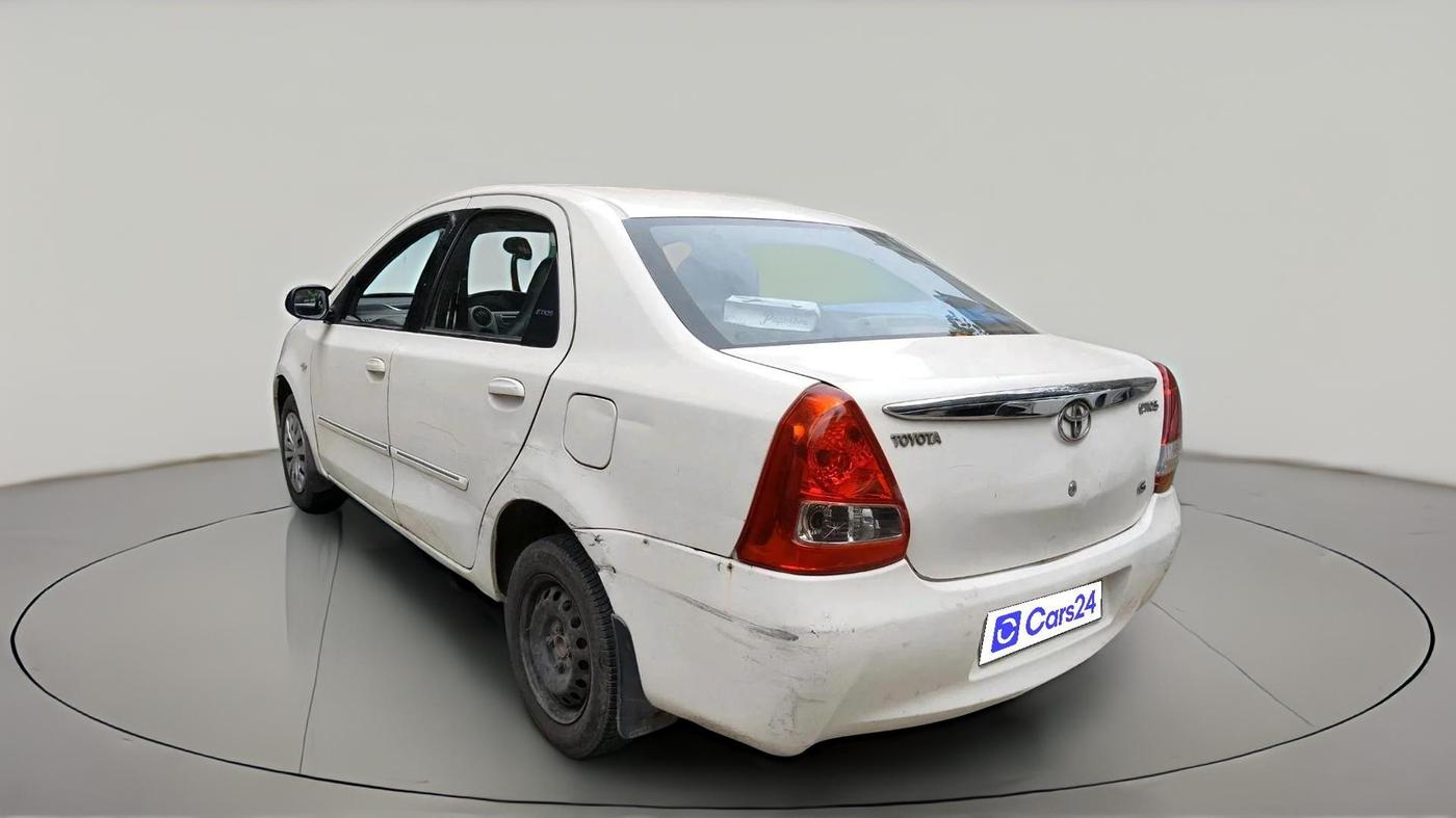 2011 Toyota Etios G, CNG, Manual, 1,05,595 km, exterior