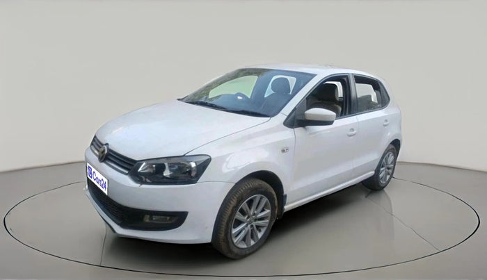 2013 Volkswagen Polo HIGHLINE1.2L, CNG, Manual, 1,21,181 km, exterior