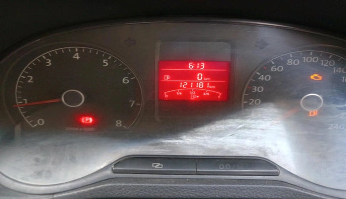 2013 Volkswagen Polo HIGHLINE1.2L, CNG, Manual, 1,21,181 km, interior