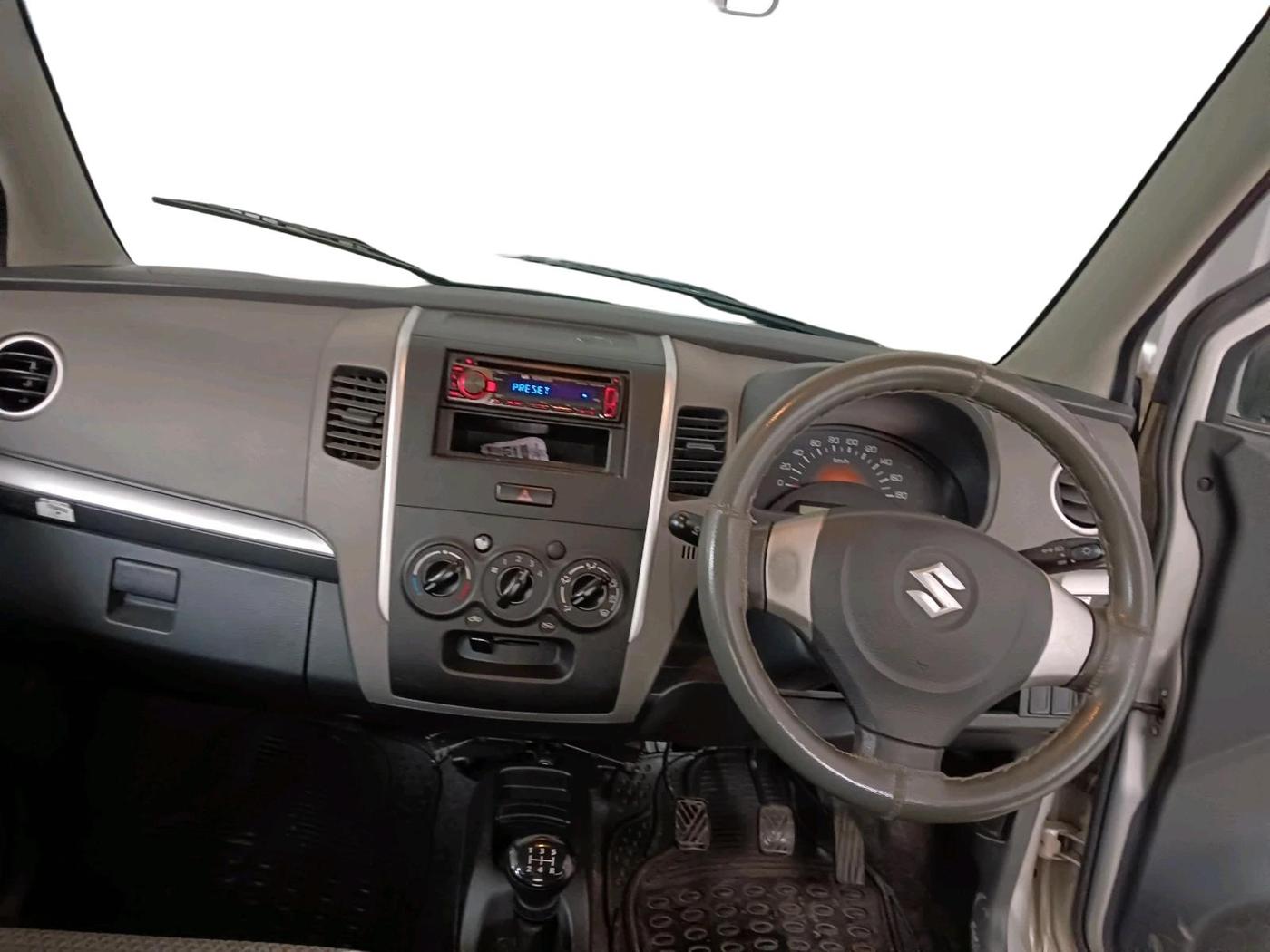 2012 Maruti Wagon R 1.0 LXI, Petrol, Manual, 24,149 km, interior