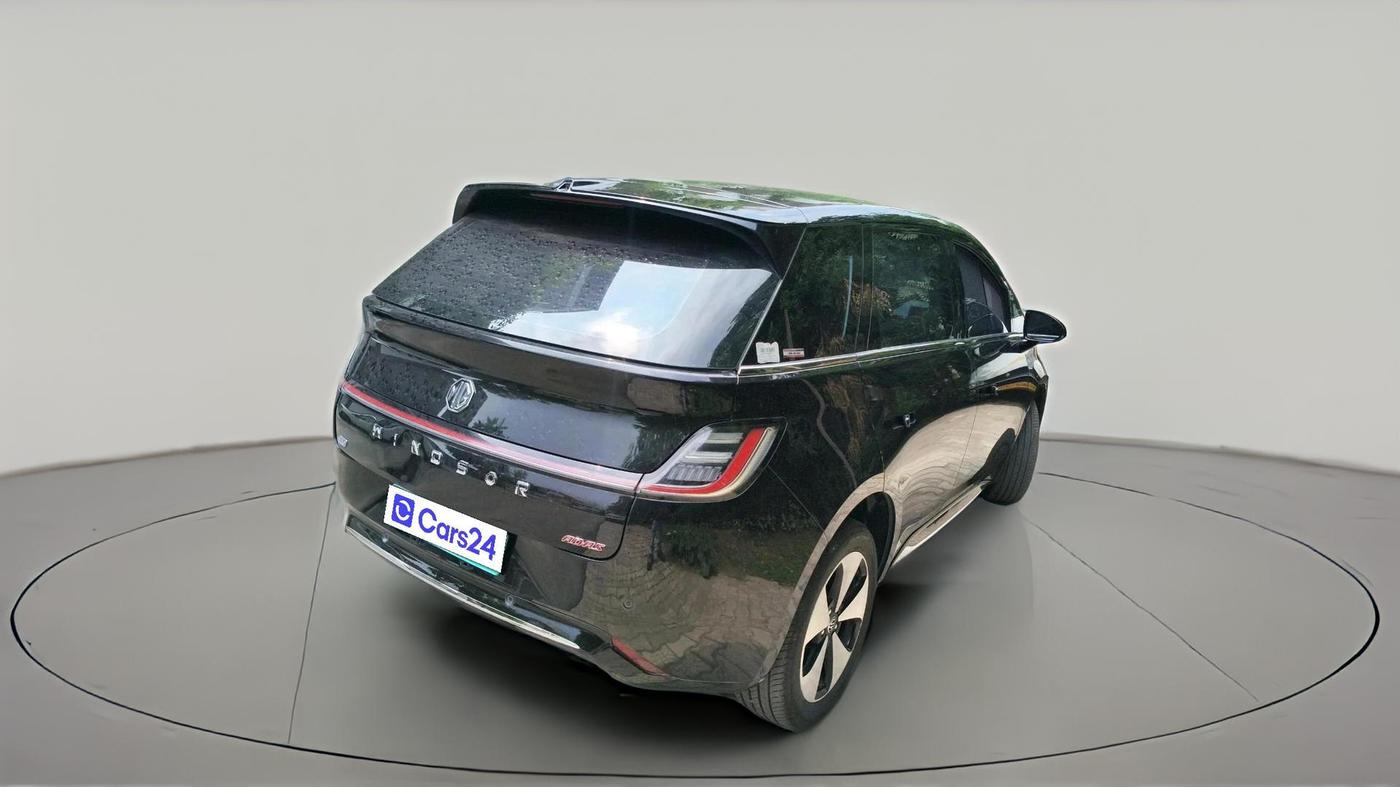 2025 MG Windsor EV Essence Pro, Electric, Automatic, 15,443 km, exterior