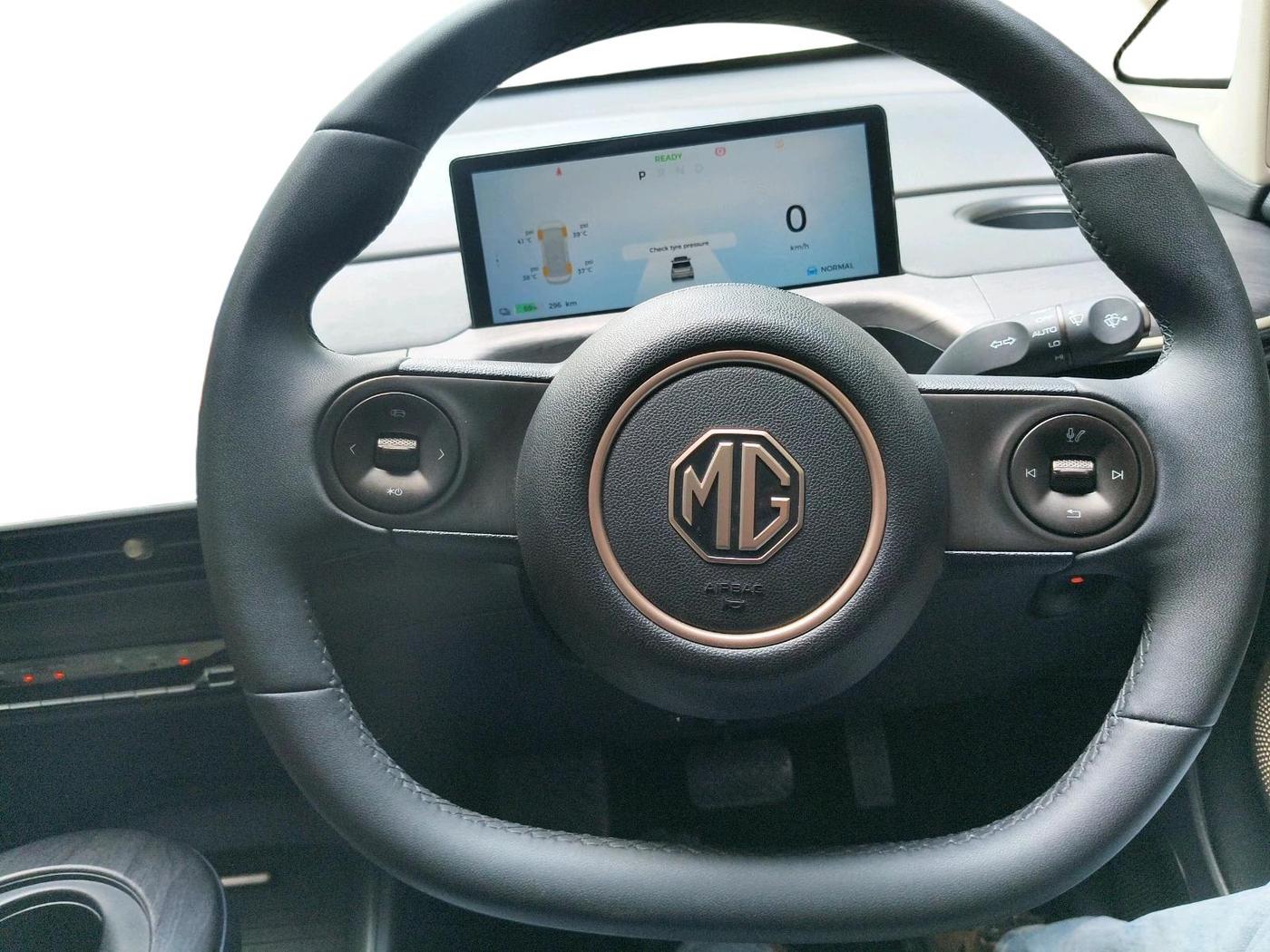 2025 MG Windsor EV Essence Pro, Electric, Automatic, 15,443 km, interior