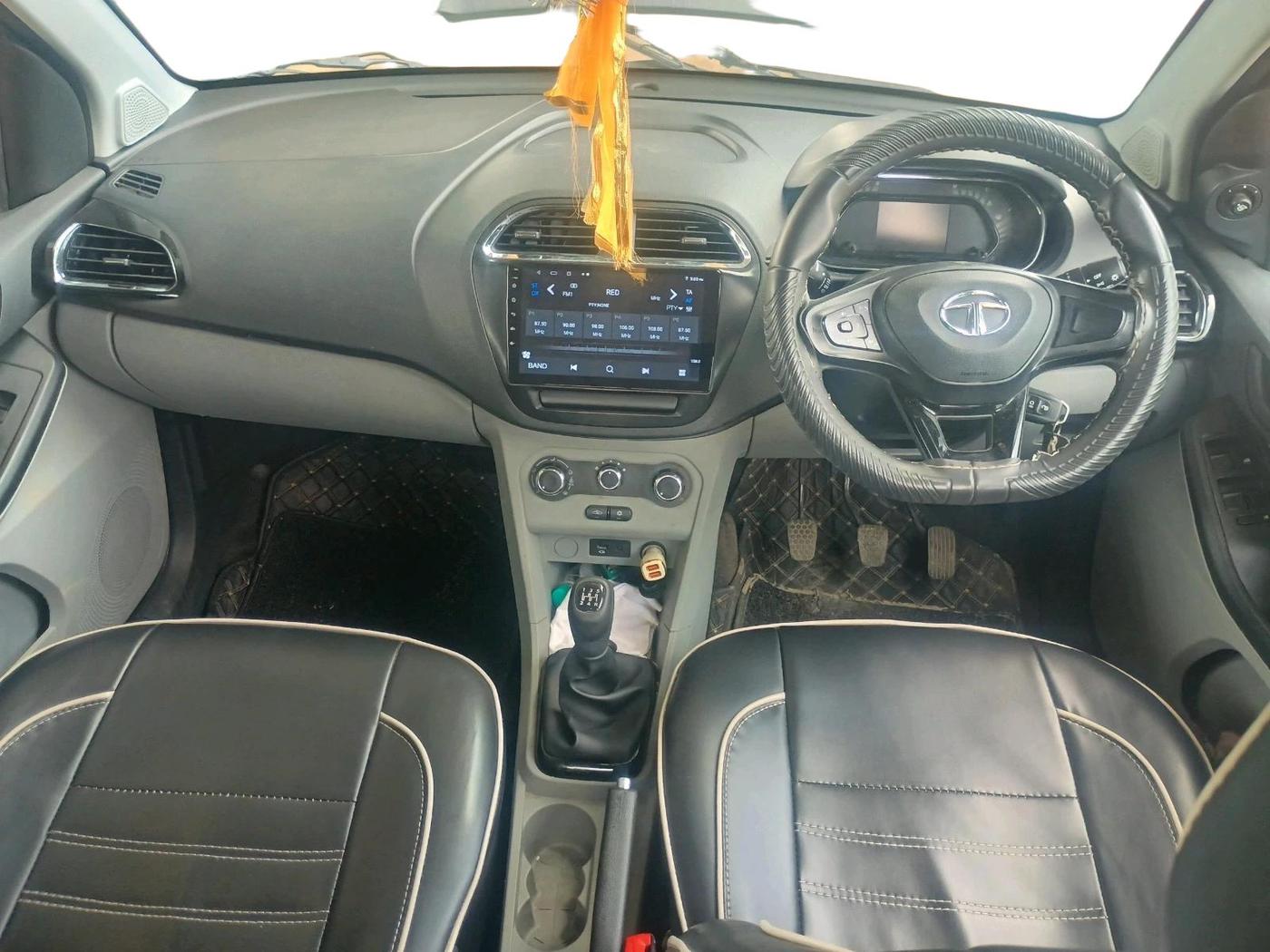 2023 Tata Tiago XT (O) PETROL, Petrol, Manual, 48,790 km, interior