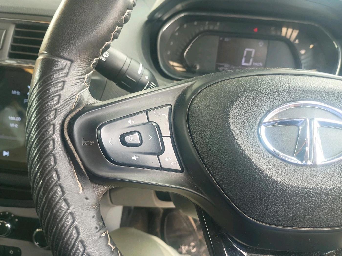 2023 Tata Tiago XT (O) PETROL, Petrol, Manual, 48,790 km, interior