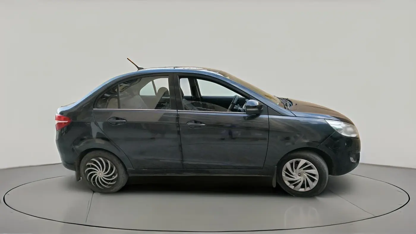 2016 Tata Zest XMS PETROL, CNG, Manual, 1,14,715 km, exterior