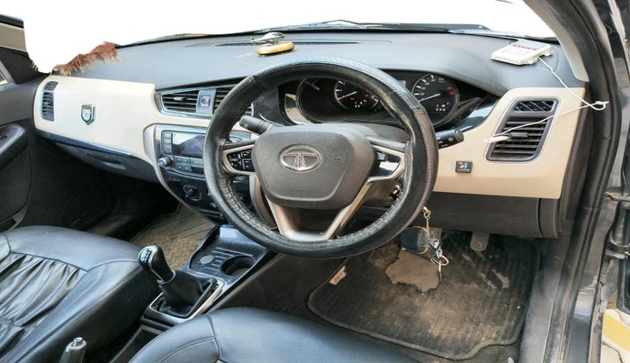 2016 Tata Zest XMS PETROL, CNG, Manual, 1,14,715 km, interior