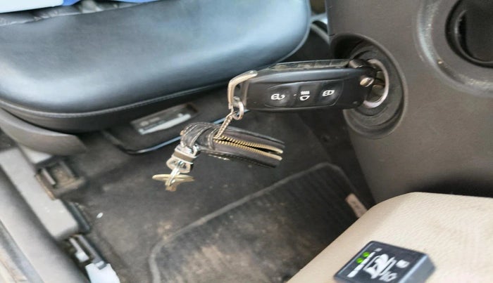 2016 Tata Zest XMS PETROL, CNG, Manual, 1,14,715 km, interior