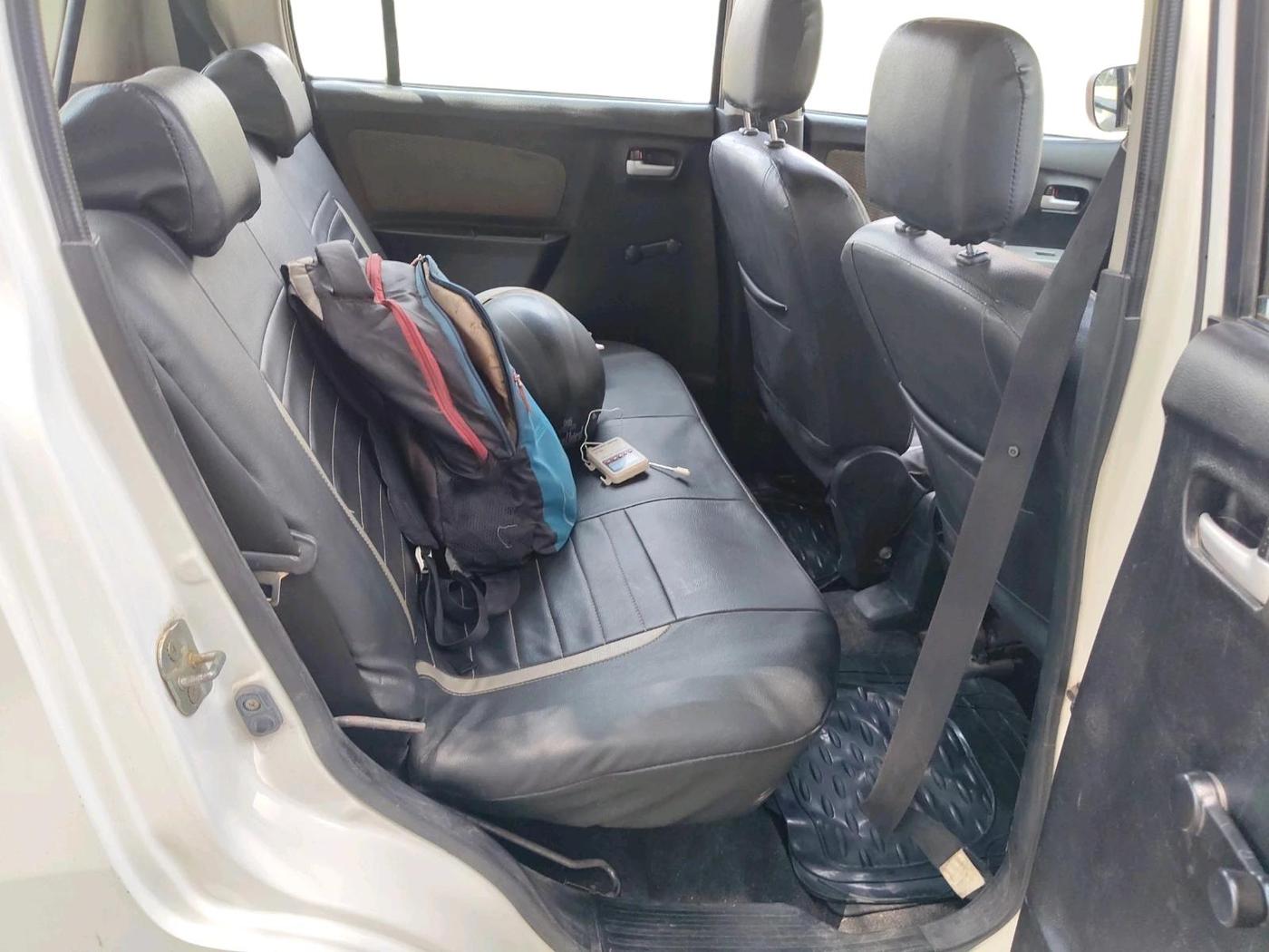 2015 Maruti Wagon R 1.0 LXI, Petrol, Manual, 32,006 km, interior