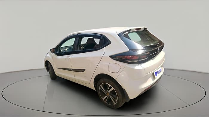 2022 Tata ALTROZ XZ PETROL, Petrol, Manual, 52,101 km, exterior