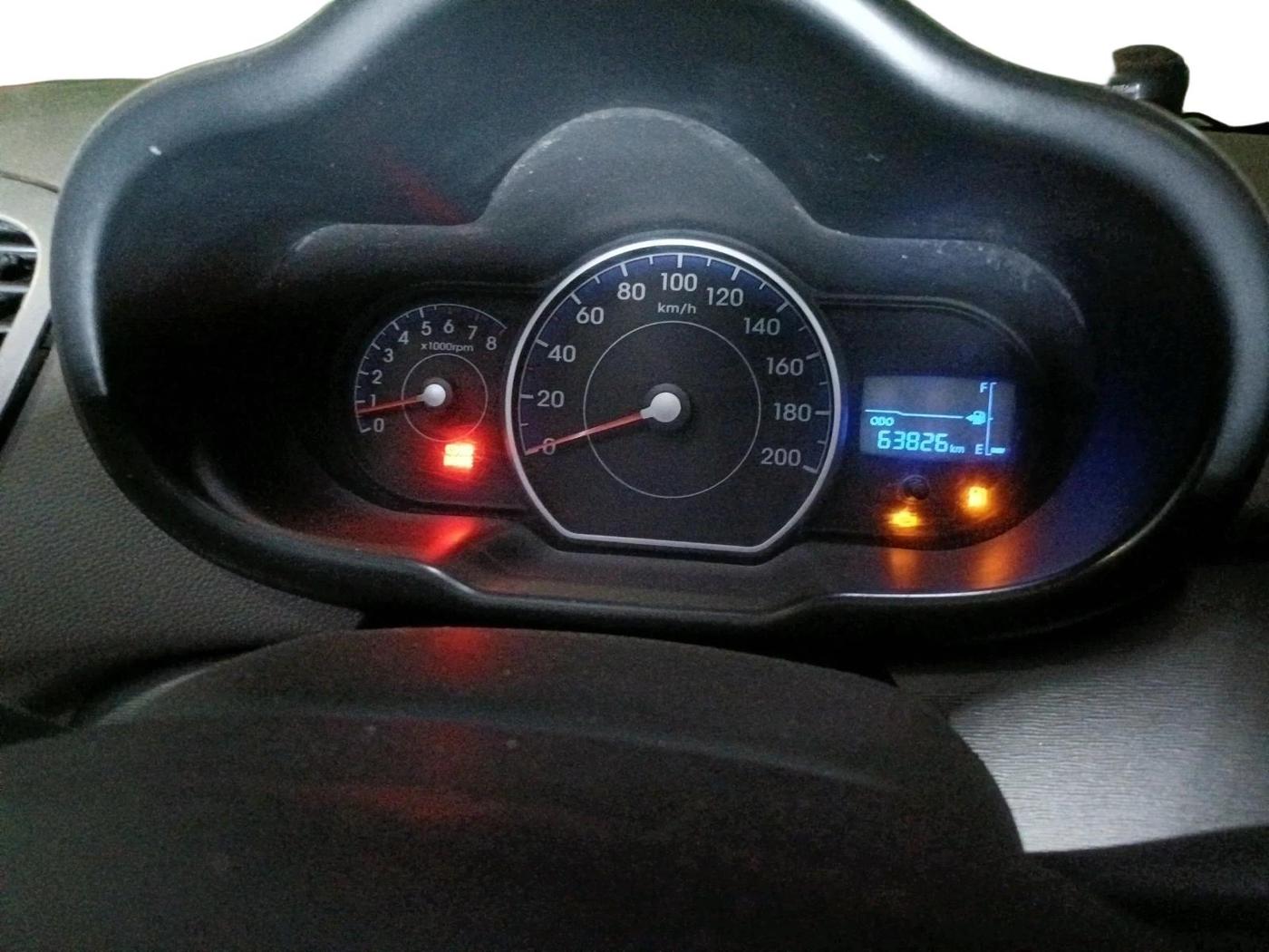 2014 Hyundai i10 MAGNA 1.1, Petrol, Manual, 63,826 km, interior