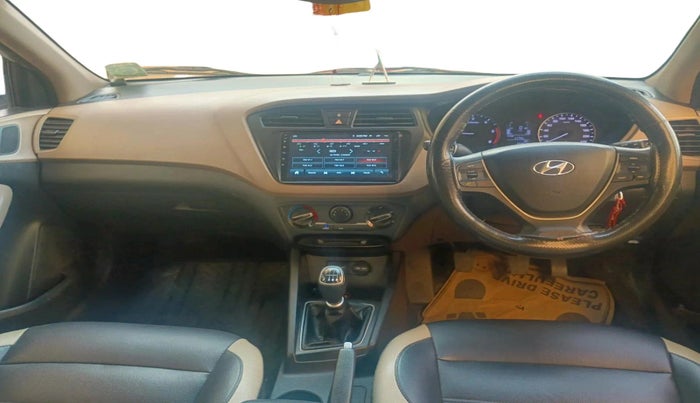 2015 Hyundai Elite i20 MAGNA 1.4 CRDI, Diesel, Manual, 95,942 km, interior