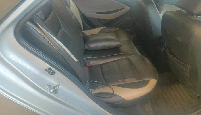 2015 Hyundai Elite i20 MAGNA 1.4 CRDI, Diesel, Manual, 95,942 km, interior