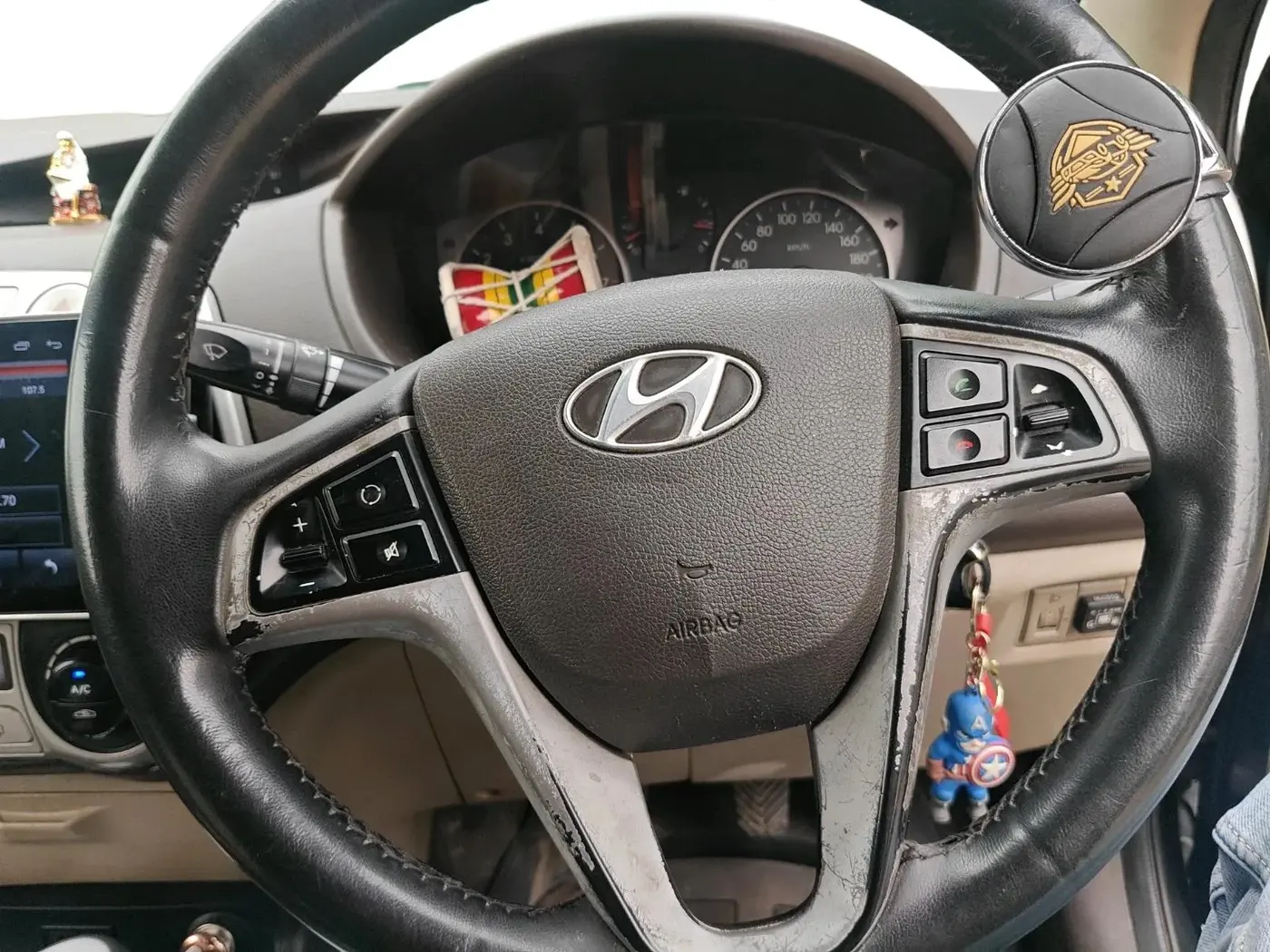 2011 Hyundai i20 SPORTZ 1.2, CNG, Manual, 1,44,564 km, interior