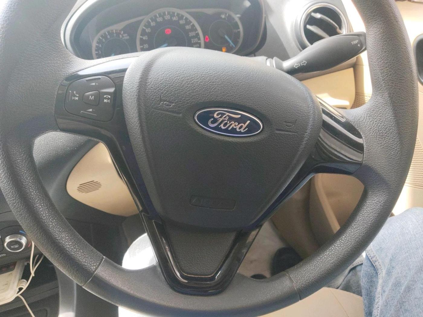 2020 Ford Figo Aspire TITANIUM PLUS 1.2 PETROL, Petrol, Manual, 39,207 km, interior