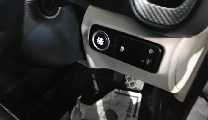 2021 KIA SONET HTX 1.0 IMT, Petrol, Manual, 84,763 km, interior