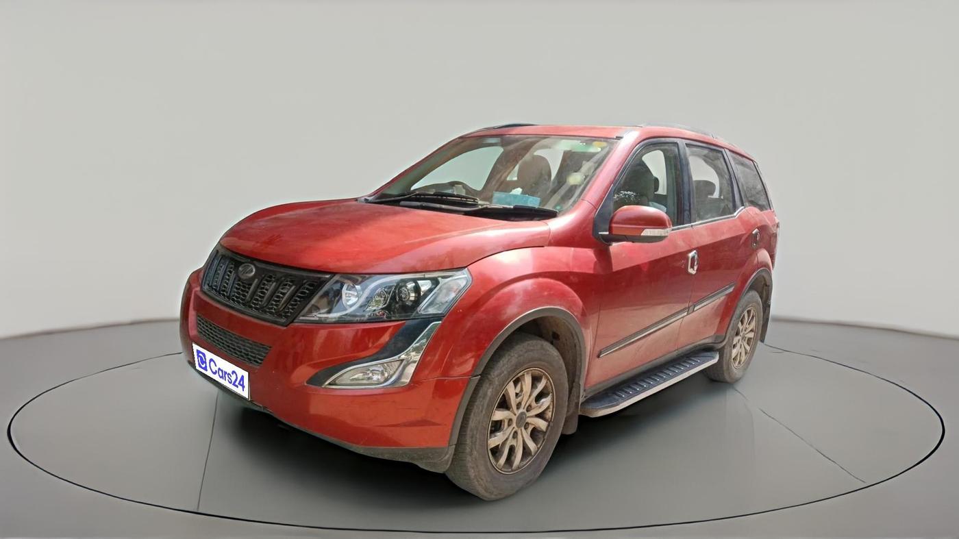 2016 Mahindra XUV500 W10 1.99, Diesel, Manual, 73,767 km, exterior