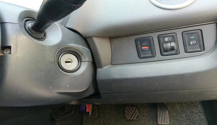 2014 Maruti Ritz ZXI, Petrol, Manual, 97,566 km, interior