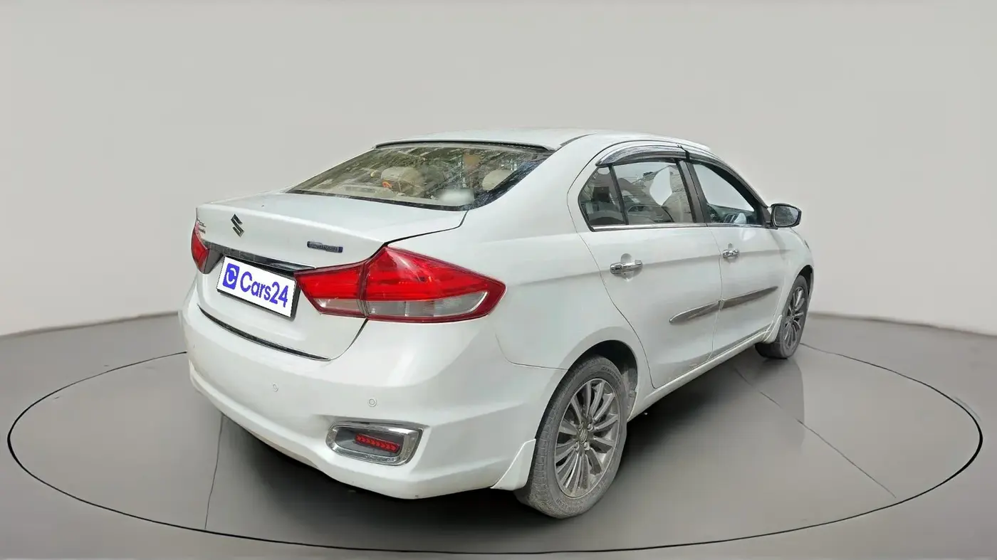 2021 Maruti Ciaz ALPHA  AT 1.5 SHVS PETROL, CNG, Automatic, 43,784 km, exterior