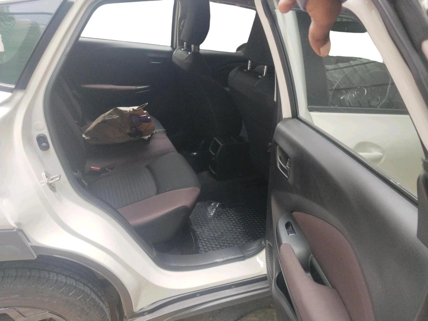 2025 Maruti FRONX DELTA PLUS 1.2L AGS, Petrol, Automatic, 12,679 km, interior