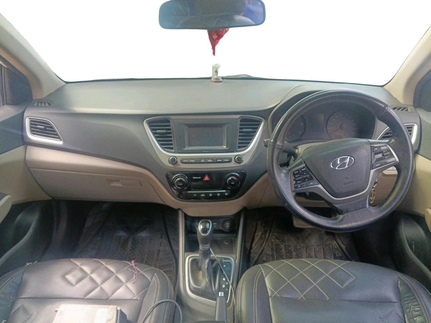 2018 Hyundai Verna 1.6 EX AT CRDI, Diesel, Automatic, 1,19,187 km, interior