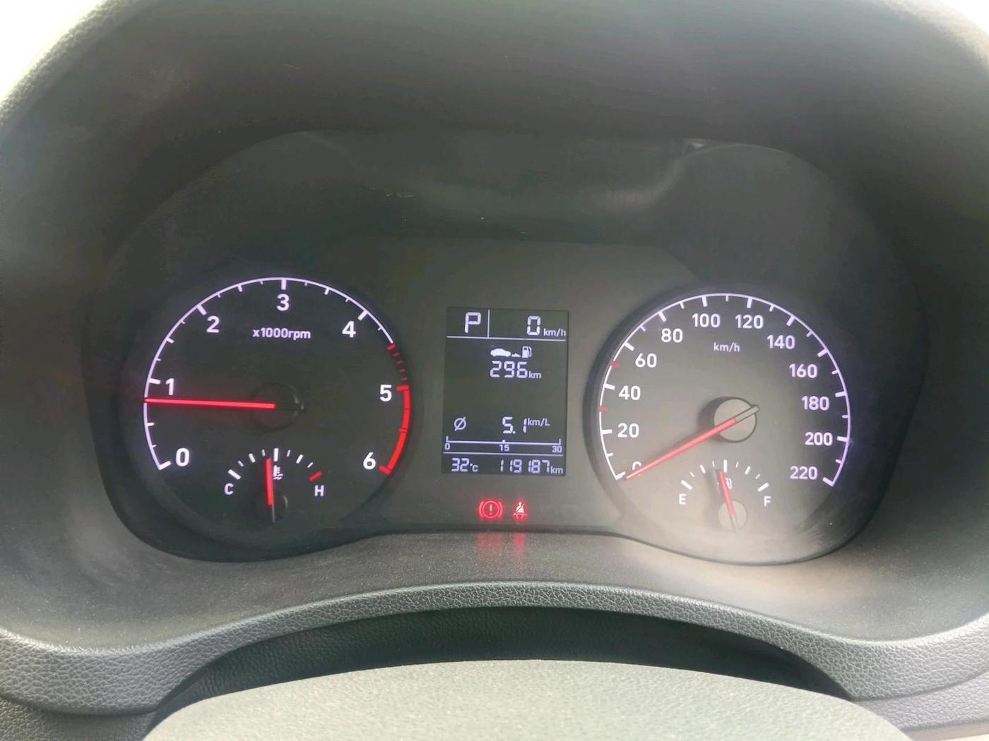 2018 Hyundai Verna 1.6 EX AT CRDI, Diesel, Automatic, 1,19,187 km, interior