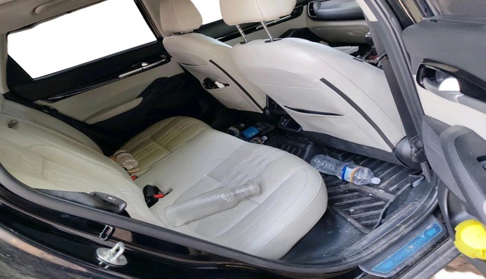 2024 KIA SELTOS  HTX 1.5 PETROL MT, Petrol, Manual, 16,087 km, interior