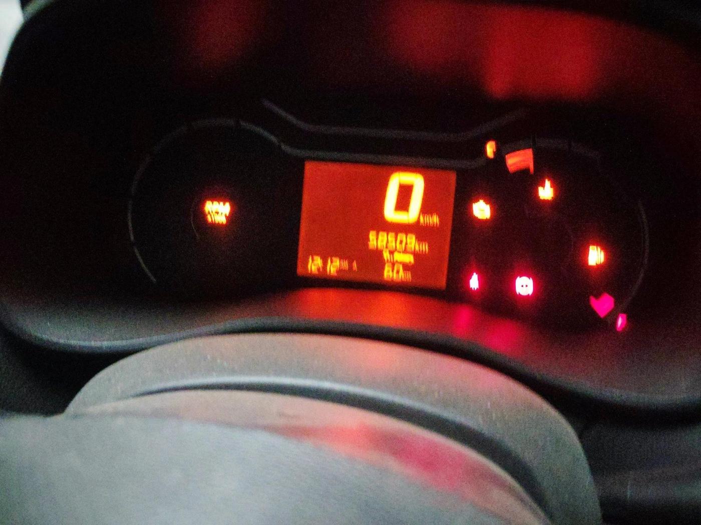 2020 Renault Kwid NEOTECH RXL 0.8, Petrol, Manual, 58,509 km, interior