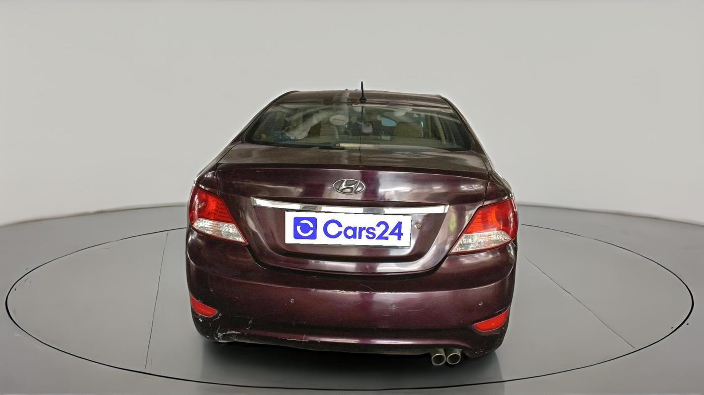 2011 Hyundai Verna FLUIDIC 1.6 VTVT, Petrol, Manual, 2,05,844 km, exterior
