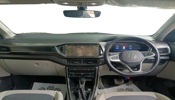 2024 Volkswagen TAIGUN TOPLINE 1.0 TSI AT, Petrol, Automatic, 4,936 km, interior