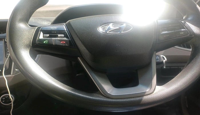 2017 Hyundai Creta S PLUS 1.6 AT DIESEL, Diesel, Automatic, 1,23,429 km, interior