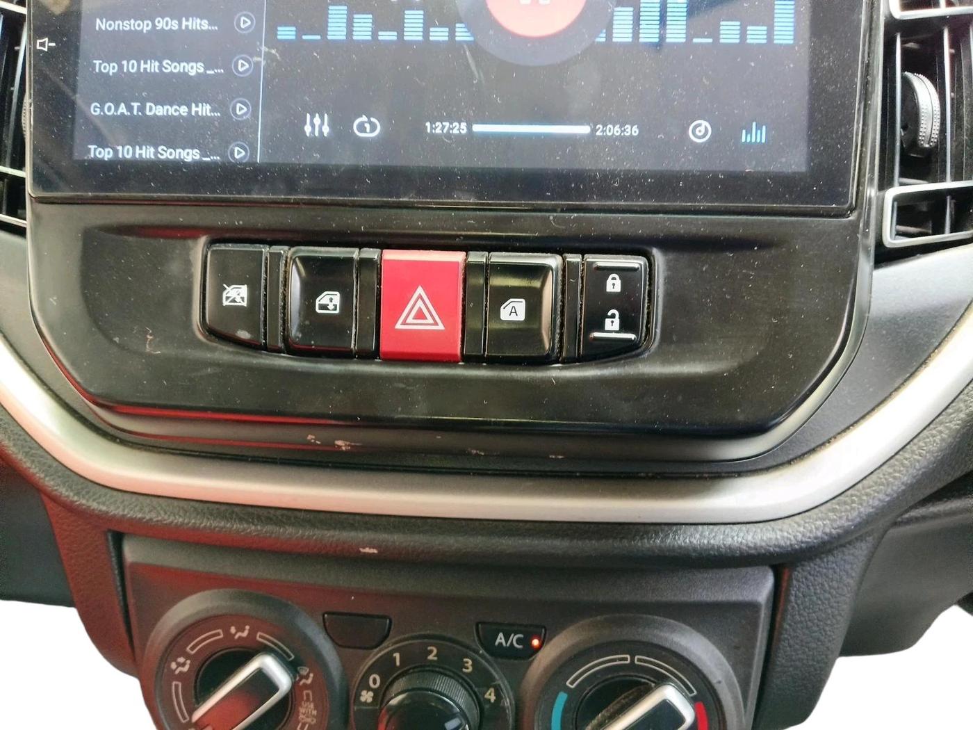2022 Maruti Celerio VXI CNG, CNG, Manual, 79,330 km, interior