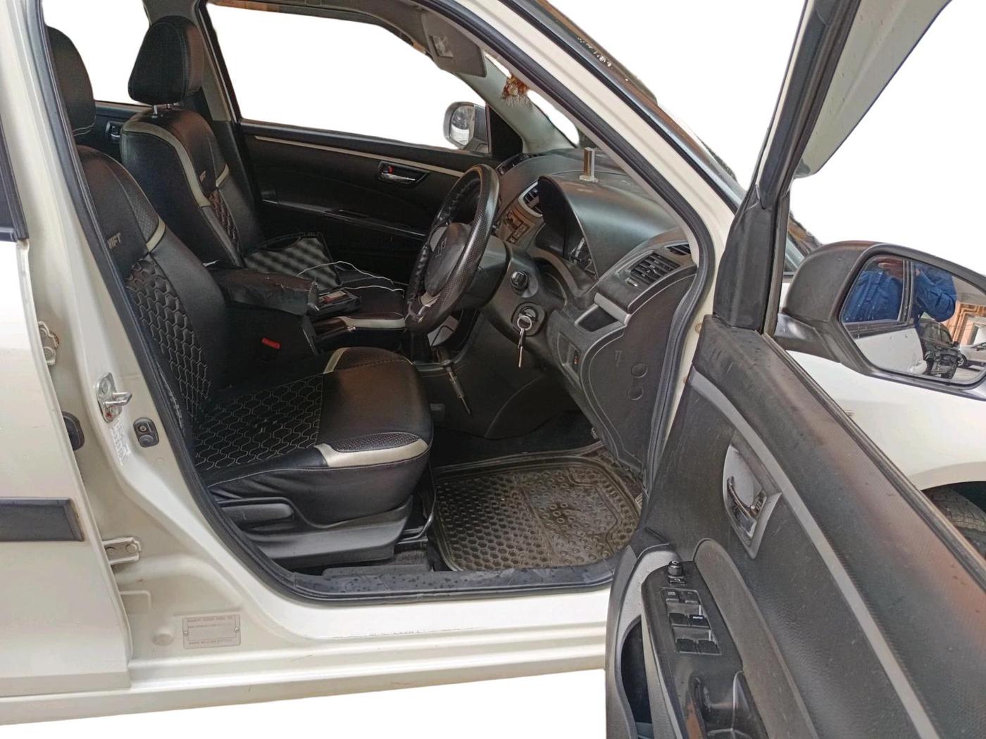 2015 Maruti Swift VXI, Petrol, Manual, 80,183 km, interior