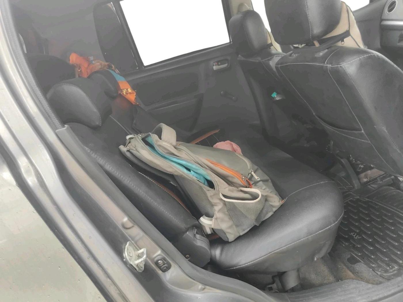 2012 Maruti Wagon R 1.0 LXI CNG, CNG, Manual, 1,27,872 km, interior