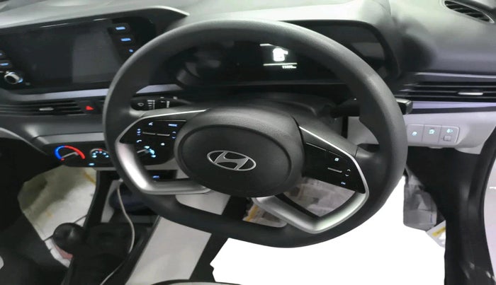 2025 Hyundai NEW I20 MAGNA 1.2 MT, Petrol, Manual, 11,475 km, interior