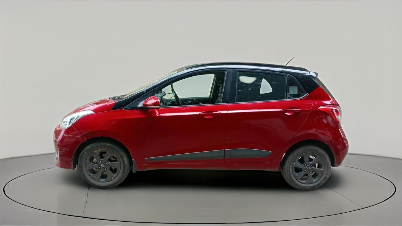 2018 Hyundai Grand i10 SPORTZ 1.2 KAPPA VTVT DUAL TONE, Petrol, Manual, 64,576 km, exterior