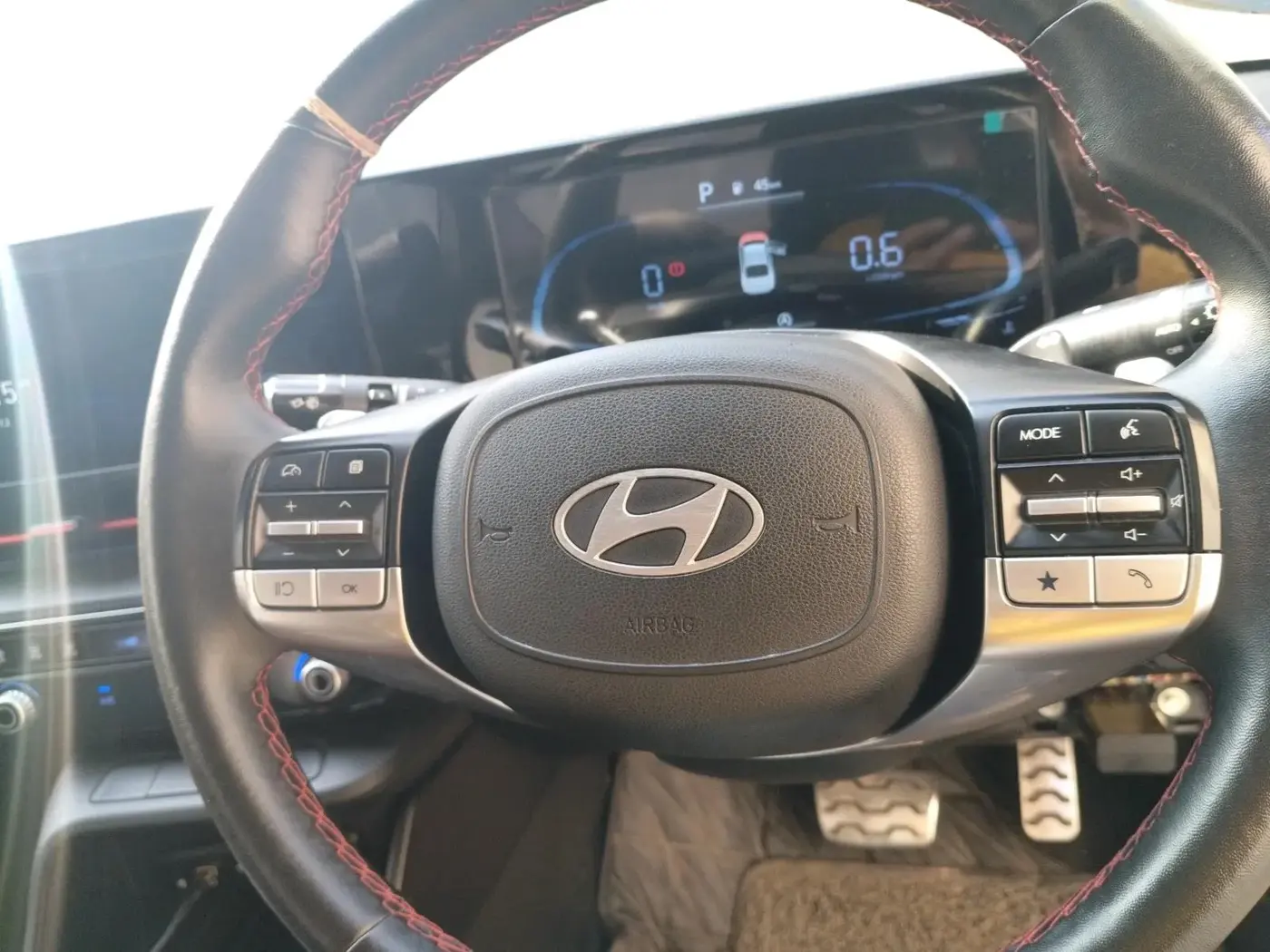 2023 Hyundai Verna  SX 1.5 Turbo DCT , Petrol, Automatic, 20,868 km, interior