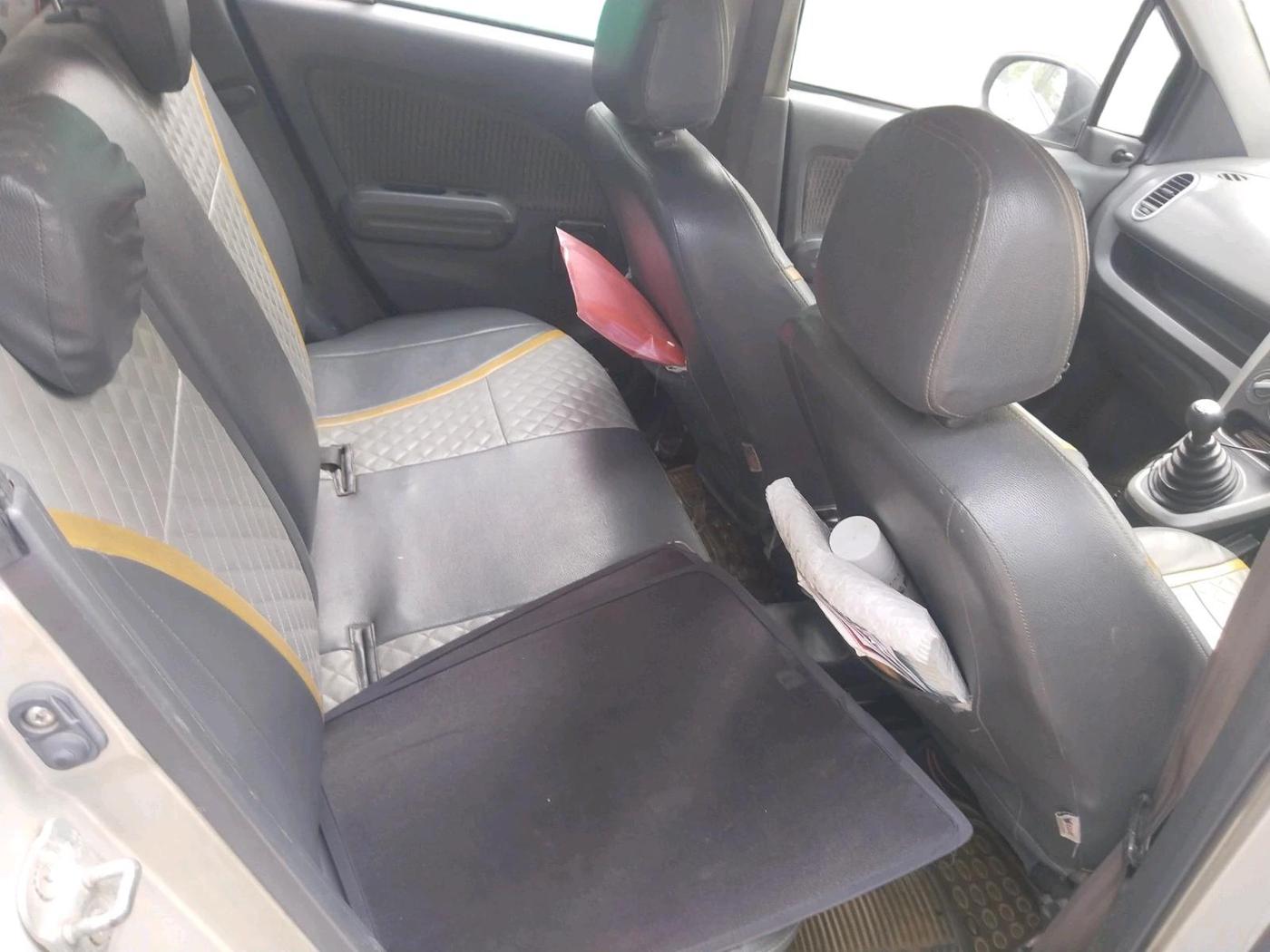 2014 Maruti Ritz VXI, CNG, Manual, 95,662 km, interior