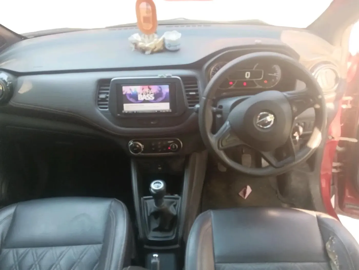 2019 Nissan Kicks XL 1.5, Petrol, Manual, 41,131 km, interior