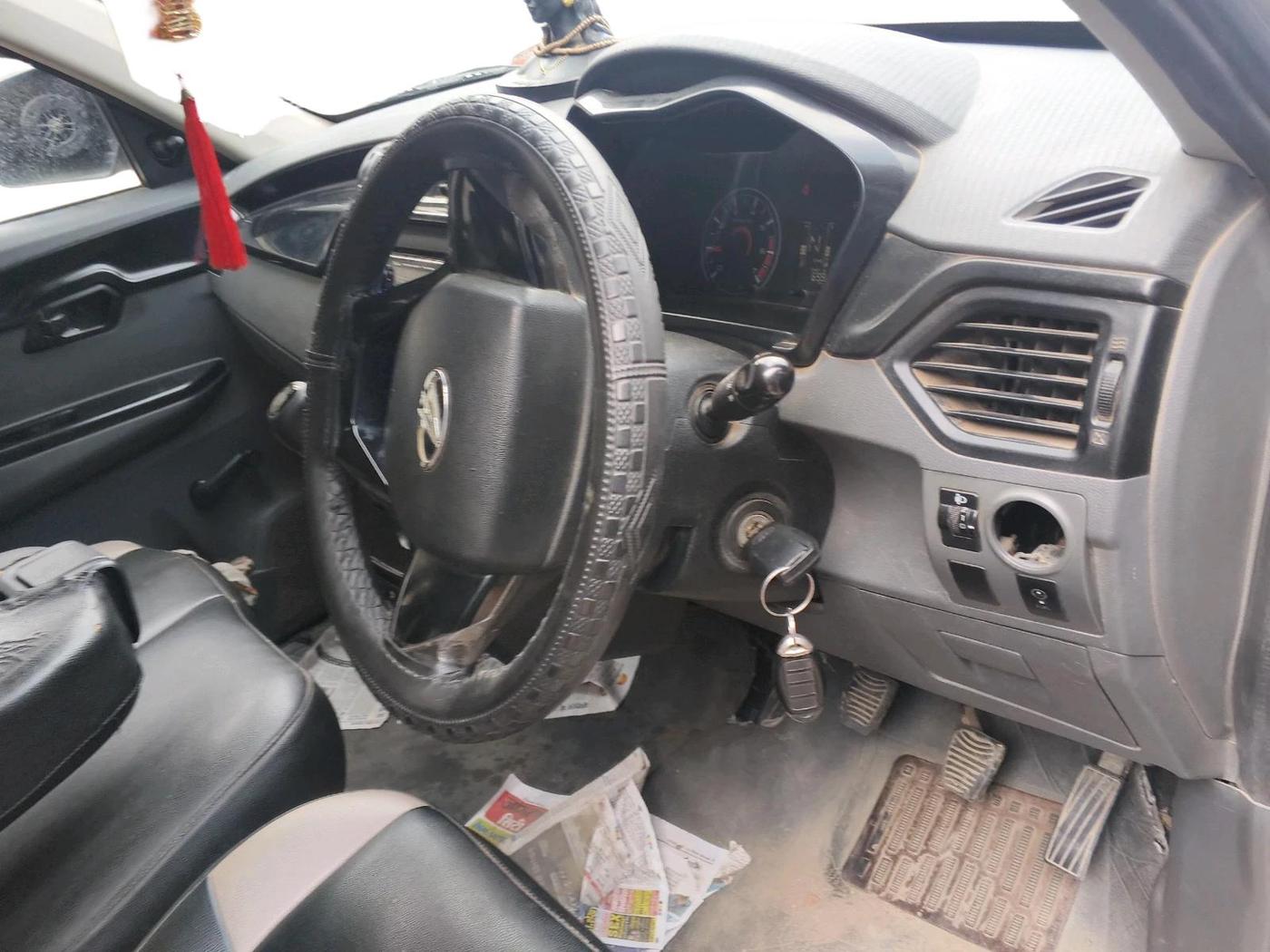 2018 Mahindra Kuv100 K2 TRIP CNG, CNG, Manual, 1,67,520 km, interior